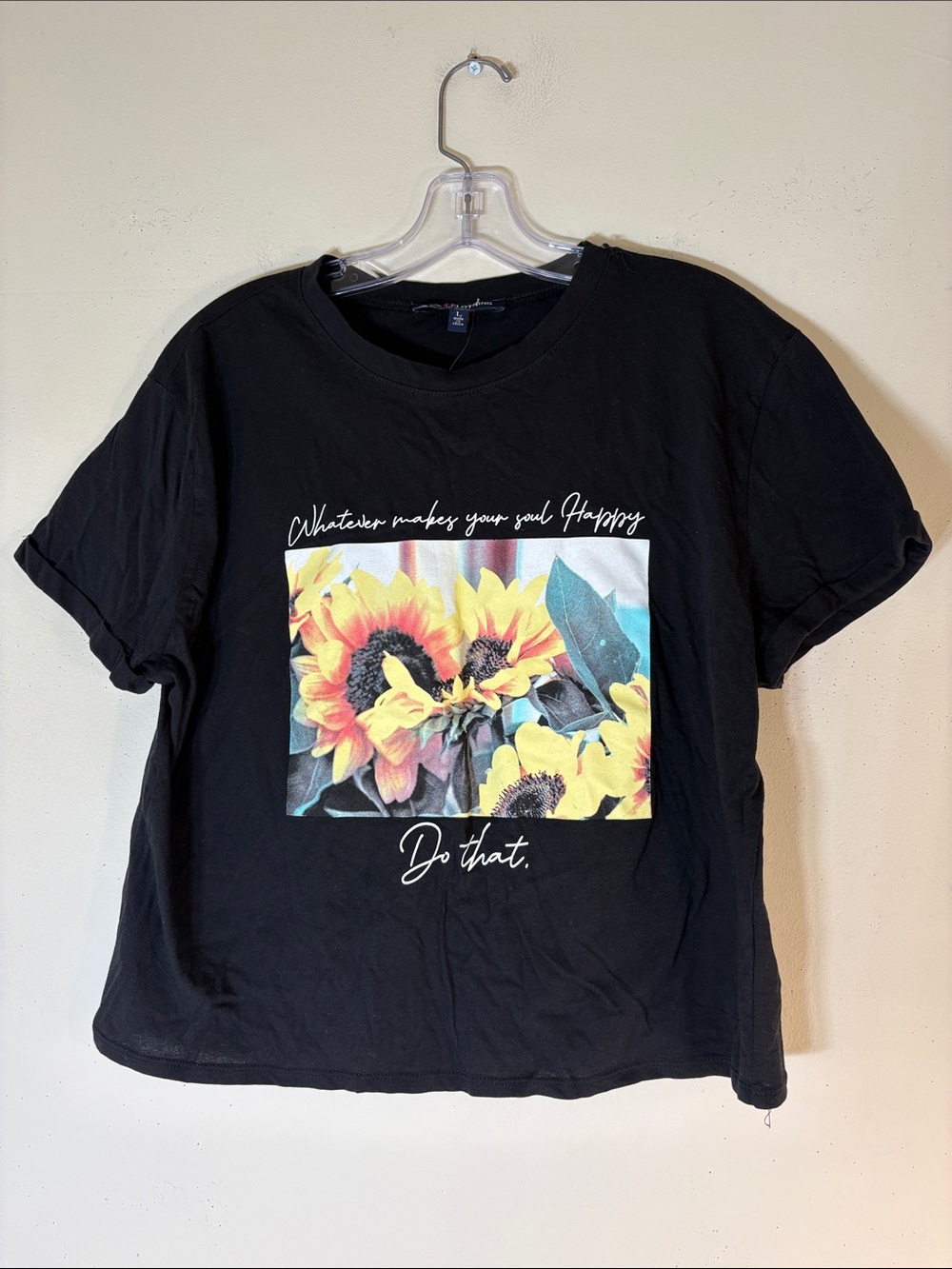 one clothing Boho Black Cotton Short Sleeve Graphic Tee. L. NWT.